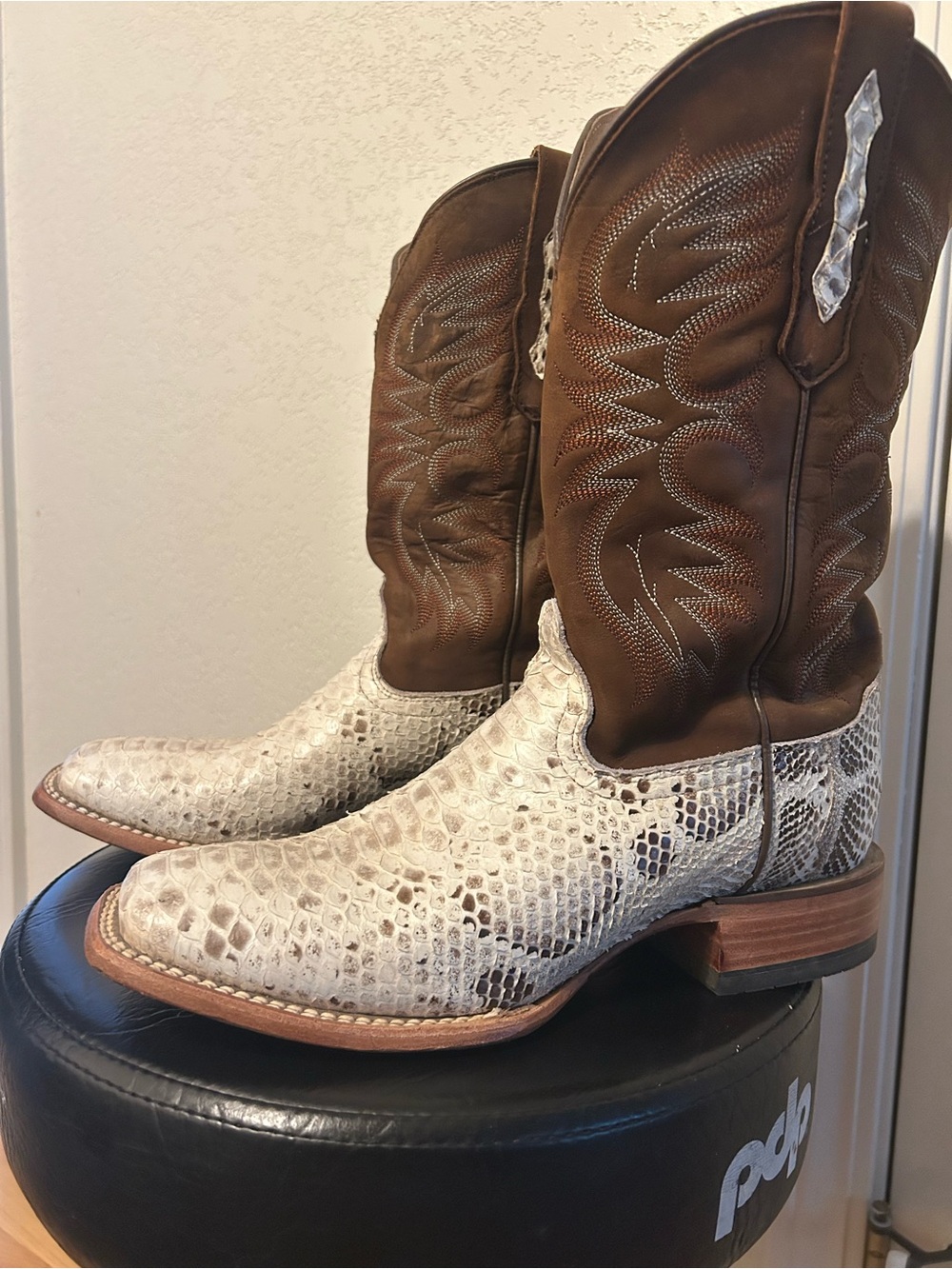 Cody James Men's Bone Python Exotic Western Boot - Broad Square Toe